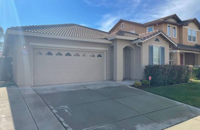 Large, Clean, Neat 3 Bedroom, 2 Bathroom 1900 sqft. Anatolia Home for Lease. photos photos