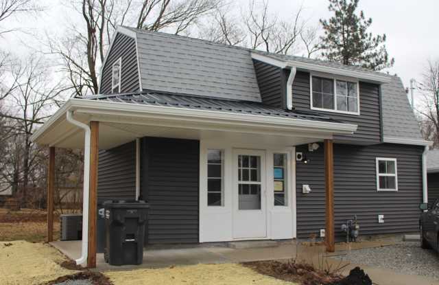 315 Adams Street - 315 Adams Street, Pendleton, IN 46064