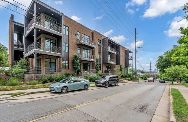 1403 Martin Street - 1 photos photos