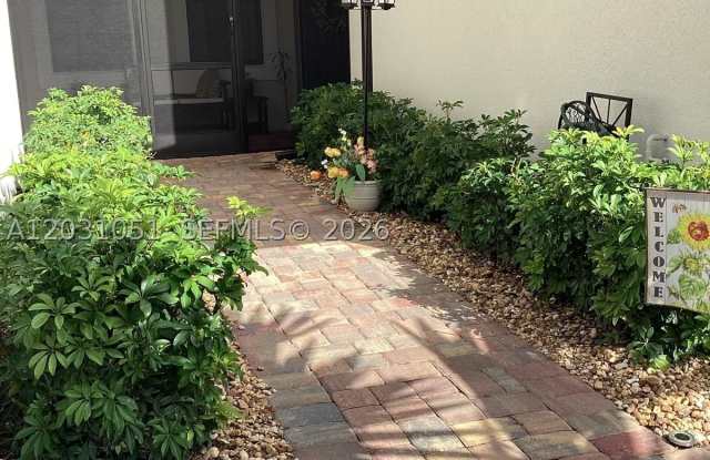 5710 Mayflower Way Gallery 4