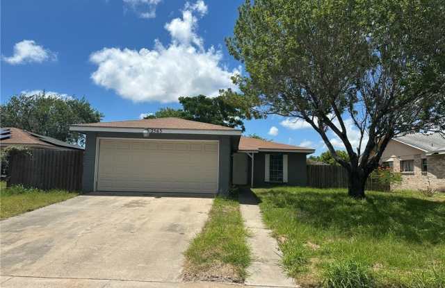 2563 Live Oak Street photos photos