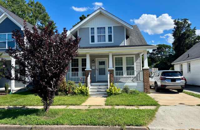 9288 Buckman Avenue photos photos