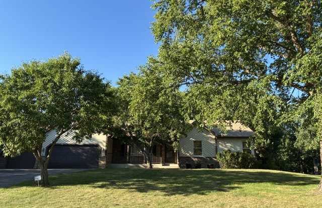 900 Ferndale St photos photos