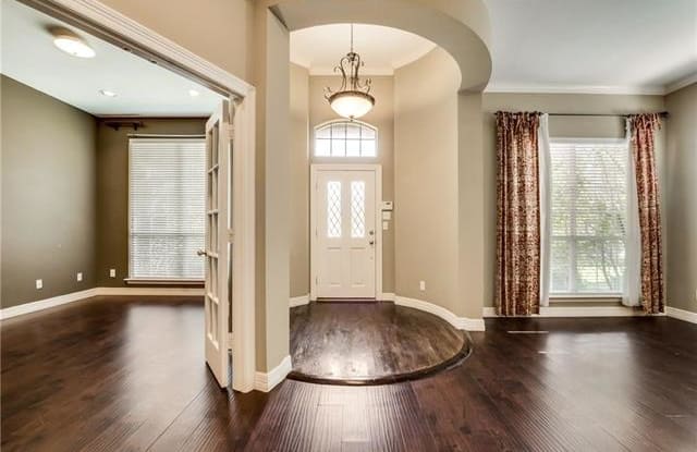 4517 Whitehall Court - 4517 Whitehall Court, McKinney, TX 75070