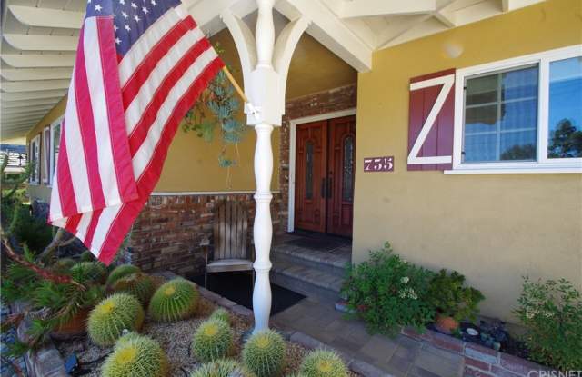 735 Camino Dos Rios Gallery 4