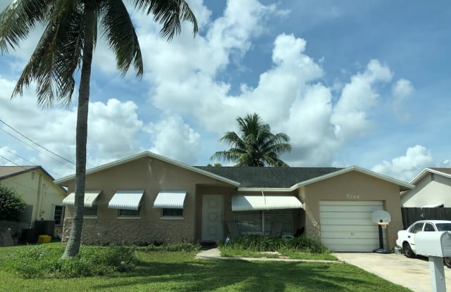 9244 SW 2nd St photos photos