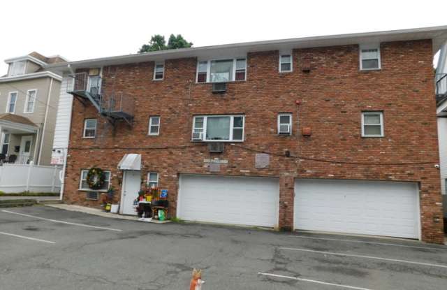221 Paulison Avenue - 221 Paulison Avenue, Passaic, NJ 07055