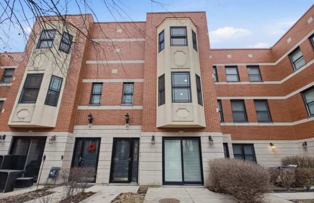 2340 W Adams Avenue unit: 35 photos photos