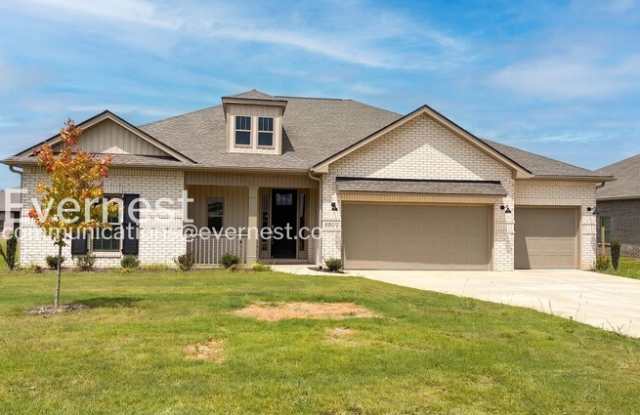22651 Donahue Drive Gallery 1