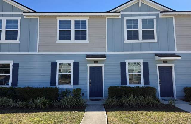 98 RED HOUSE Circle photos photos