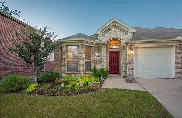 5104 Blackelm Drive Gallery 2