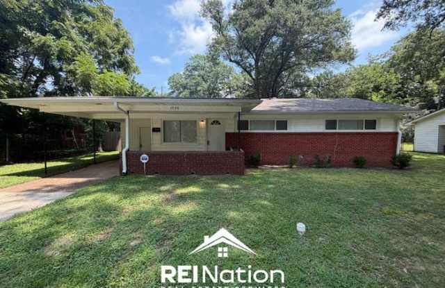 1706 Capri Road Gallery 1