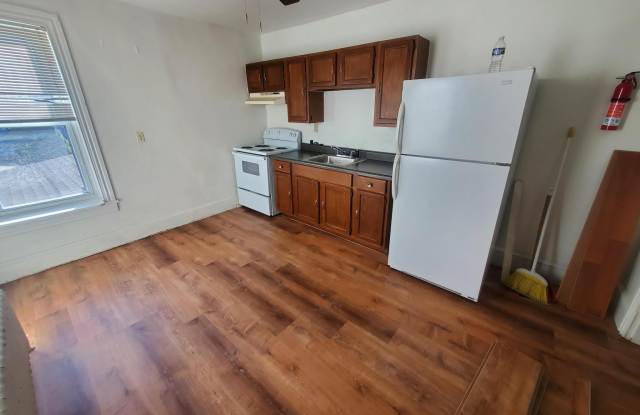 1720 PERKIOMEN AVENUE Gallery 4