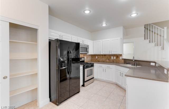 1069 Thrill Court - 1069 Thrill Court, Henderson, NV 89002