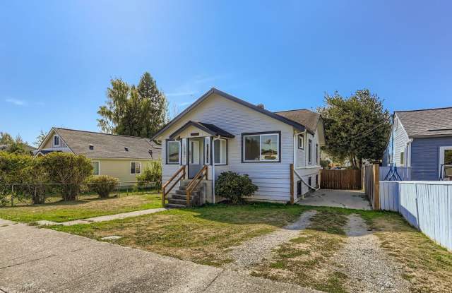 3bed/1bath Home in Great North Everett Neighborhood! Gallery 4