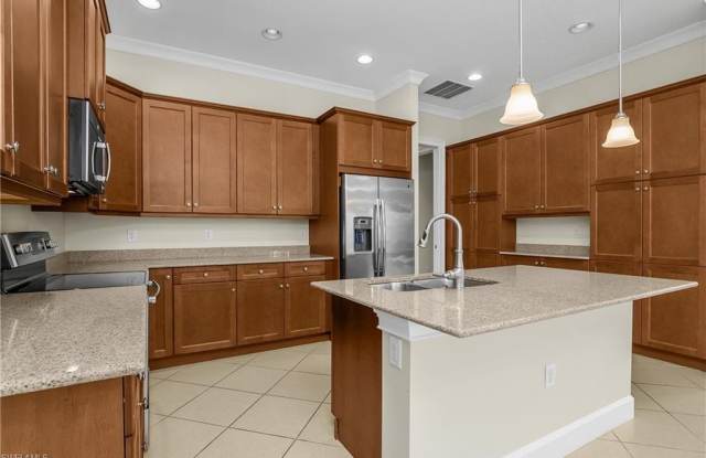 7162 Dominica Dr Gallery 3