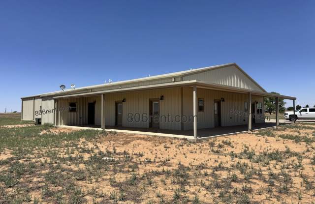 Unique Country Barndominium on 15.5 Acres – Shallowater, TX photos photos