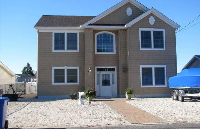 967 Beach Haven W Boulevard Gallery 1