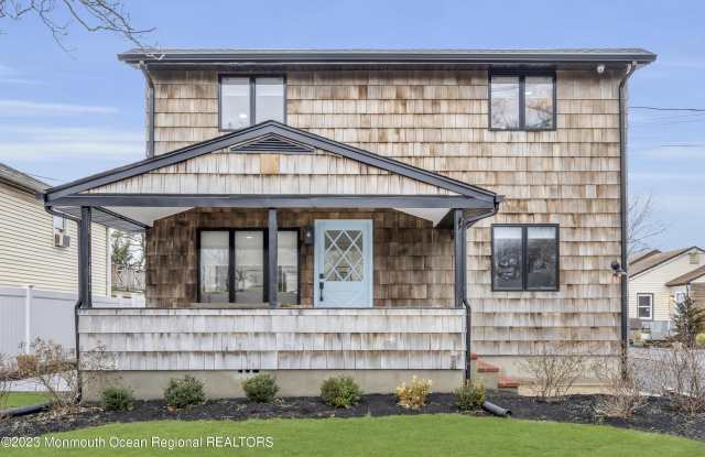 1119 Hollywood Boulevard - 1119 Hollywood Boulevard, Point Pleasant, NJ 08742