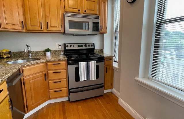 1810 Dorchester Ave Apt 5 Gallery 2