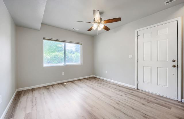3122-101 Illinois Avenue - 1 Gallery 3