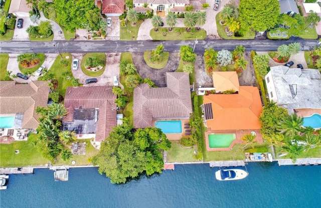 631 Oleander Dr photos photos