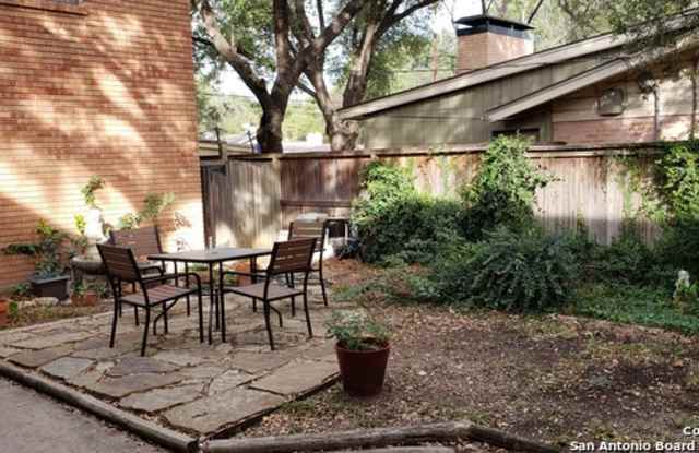 107 Brightwood Pl Gallery 2