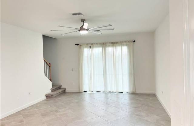 14237 Pine Lodge Ln Gallery 3