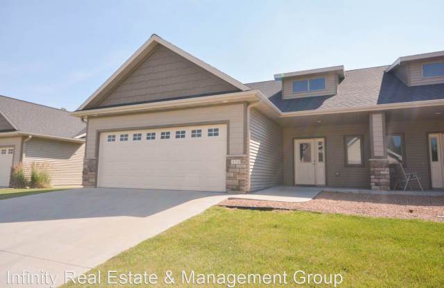 476 22nd Ave SW - 476 22nd Ave SW, Rochester, MN 55902