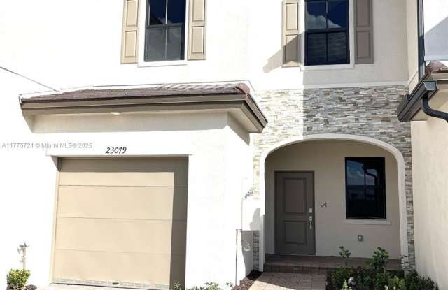 23079 SW 129th Ave photos photos