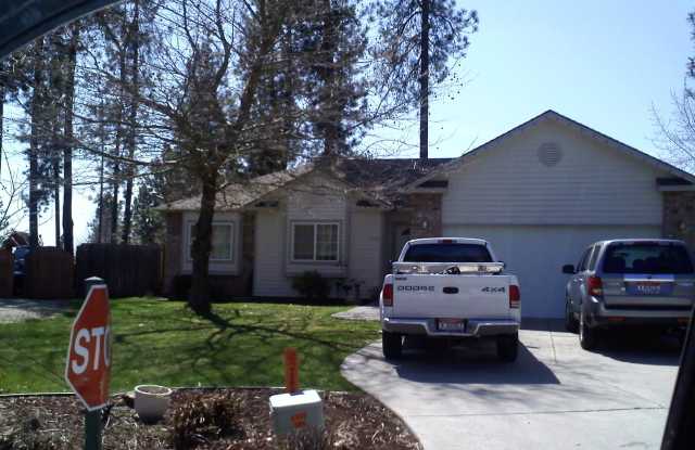 Private Gated Community, 3 bdrm, 2 bath - 8359 North Audubon Drive, Hayden, ID 83835 Private Gated Community, 3 bdrm, 2 bath - 8359 North Audubon Drive, Hayden, ID 83835