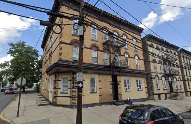 21-23 EAST 17TH ST photos photos