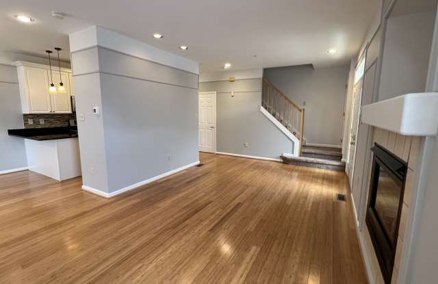 202 Dresher Woods Drive Gallery 2