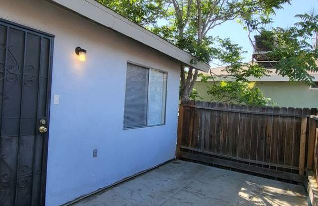 4705 Buckley Way #D -Upstairs Apartment photos photos