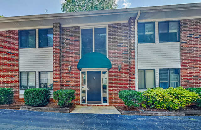 4266 Roswell Rd NE photos photos