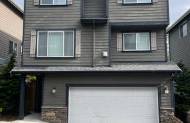 Extremely Gorgeous 3 Bedroom Home for Rent in Lynnwood photos photos