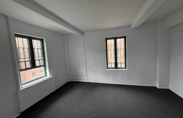 1651 Metropolitan Avenue Gallery 3