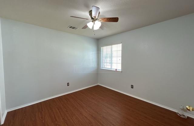 4904 Golden Gate, Killeen Gallery 4