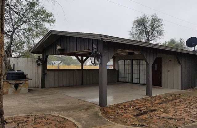 1709 East Sioux Road Gallery 3