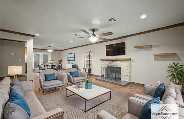 4585 Casa Mia Circle photos photos