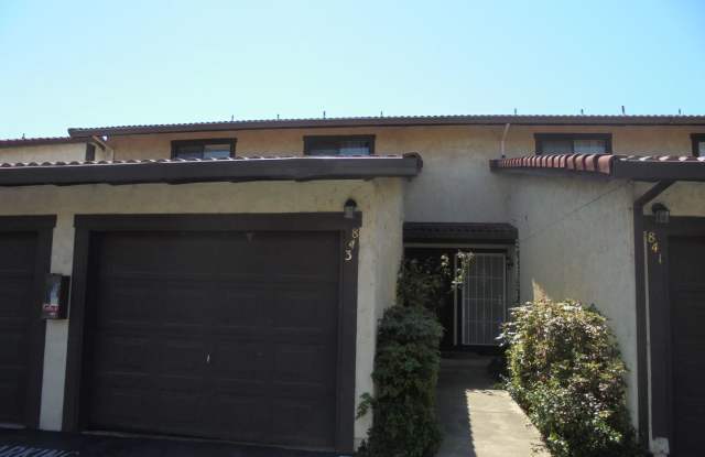 Hilltop Neighborhood Townhome With 1 Car Garage- Pets Considered! photos photos