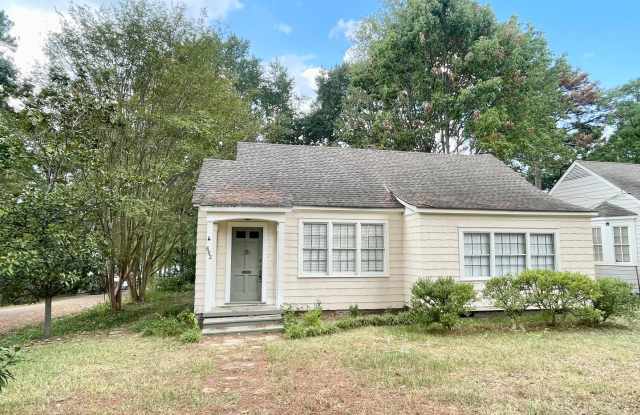 2 Bed/ 1 Bath Home in Fondren for Rent! Gallery 3