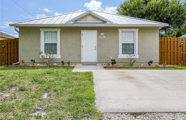 1456 25th Court SW Gallery 4