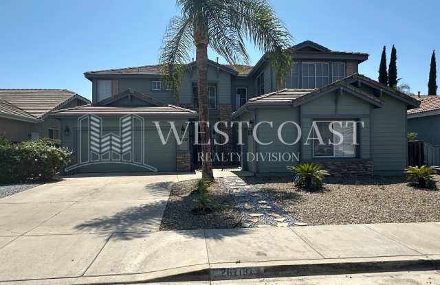 Bright  Spacious 4-Bed Townhome in Prime Murrieta Location! photos photos