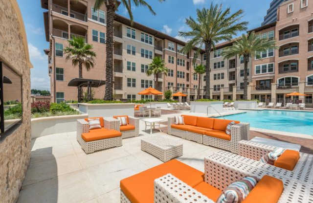 808 S Post Oak Ln - 808 Post Oak Boulevard, Houston, TX 77056
