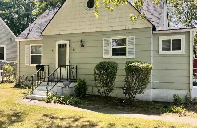 610 Marquette Dr - 610 Marquette Drive, St. Matthews, KY 40222