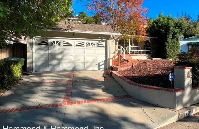 4214 Saugus Ave. Gallery 2