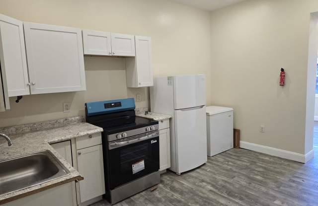 5253 Spruce St photos photos 5253 Spruce St photos photos