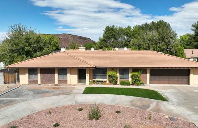 3 bed house for rent with RV PARKING! photos photos