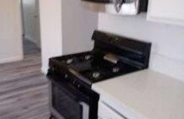 3010 Milton Drive photos photos